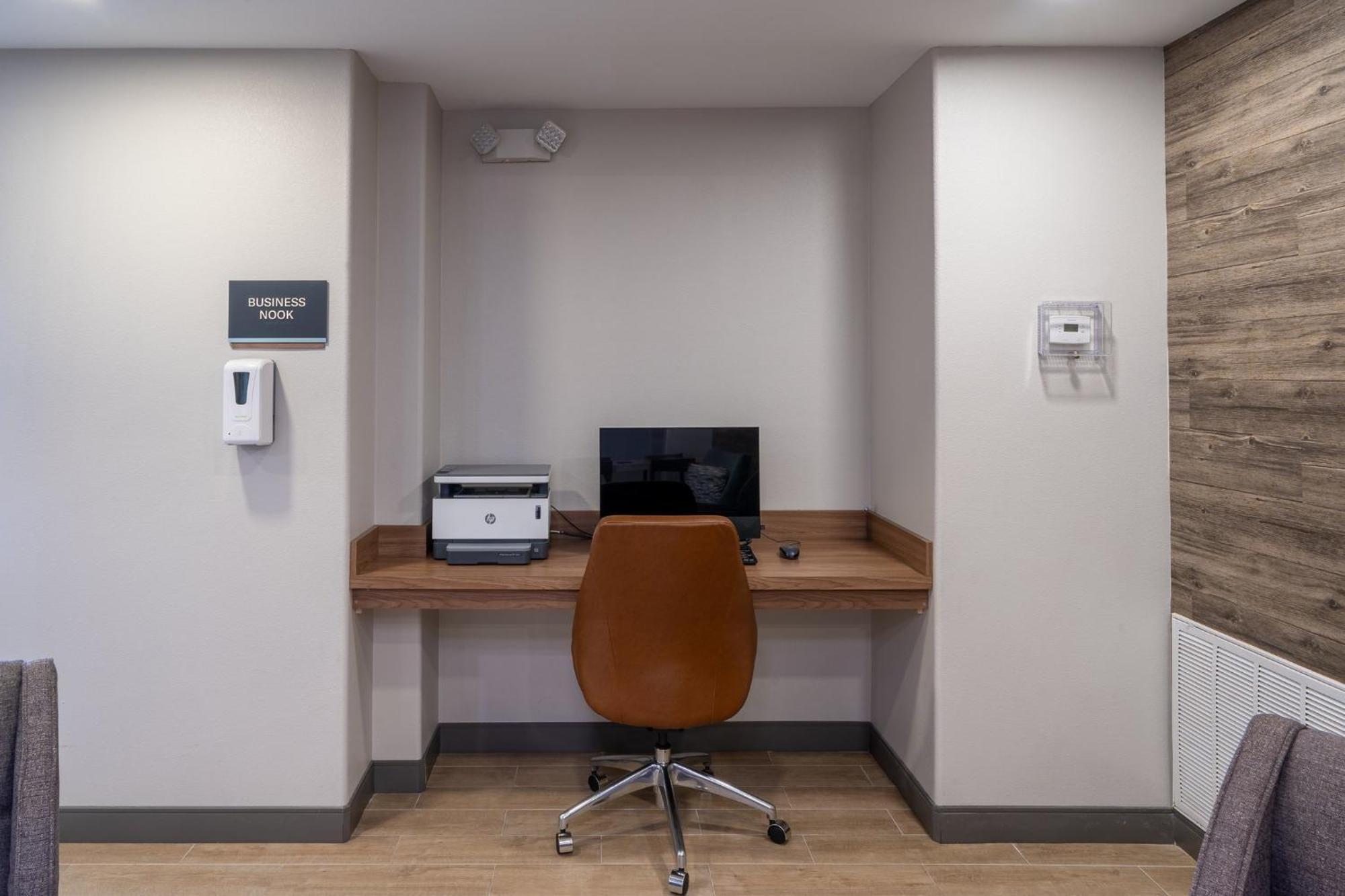Candlewood Suites Deer Park By Ihg Eksteriør billede