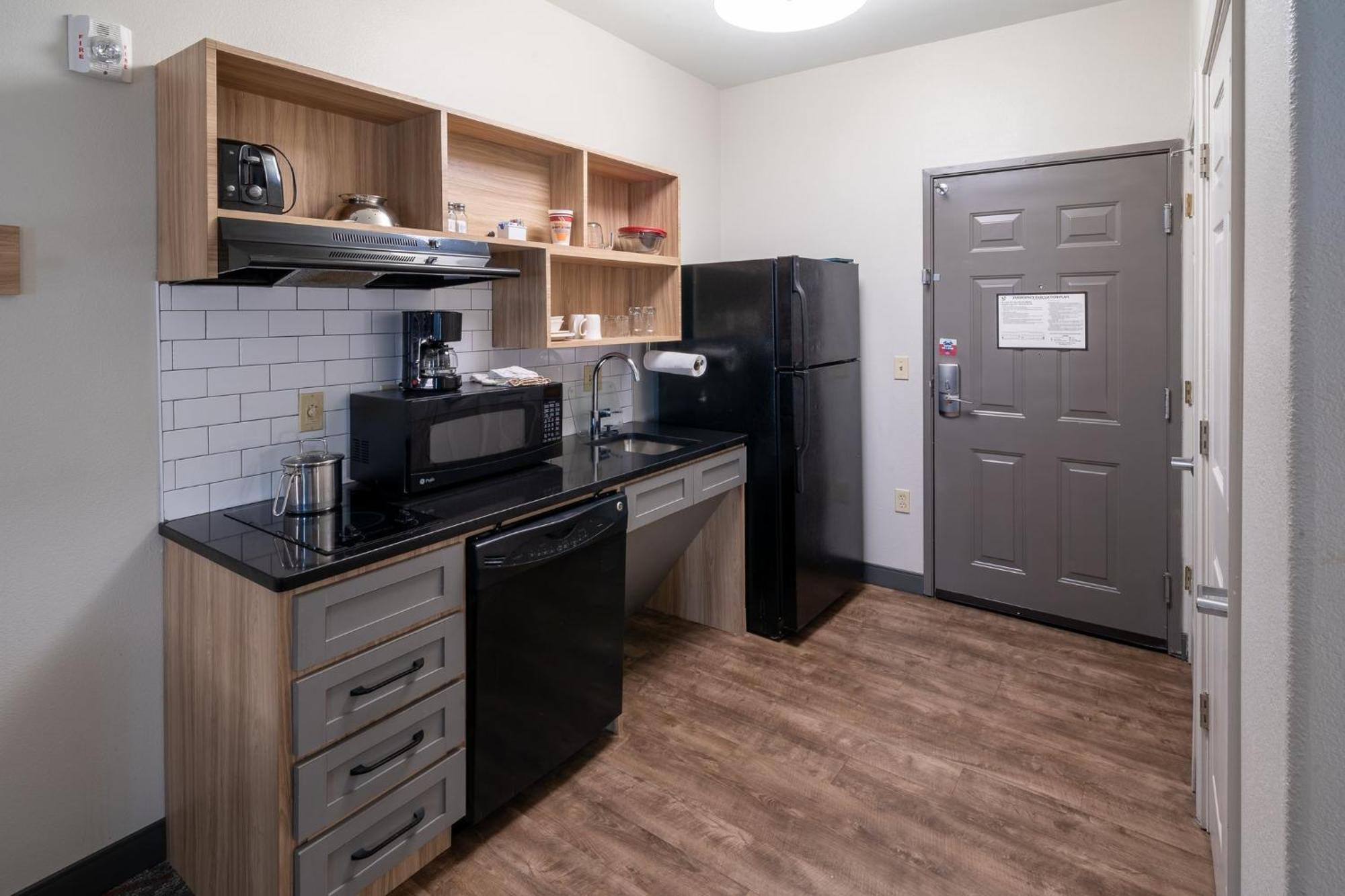 Candlewood Suites Deer Park By Ihg Eksteriør billede