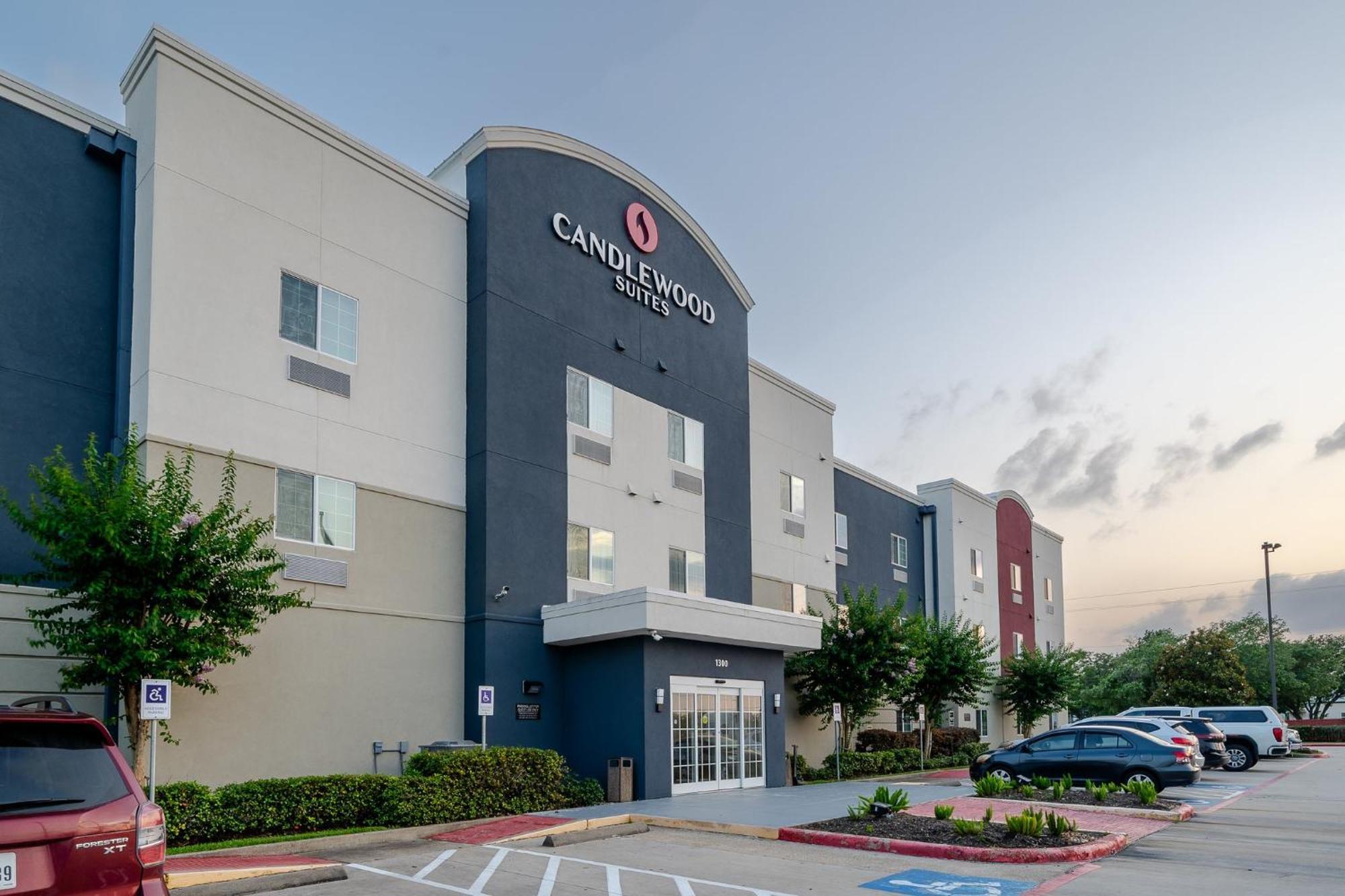 Candlewood Suites Deer Park By Ihg Eksteriør billede