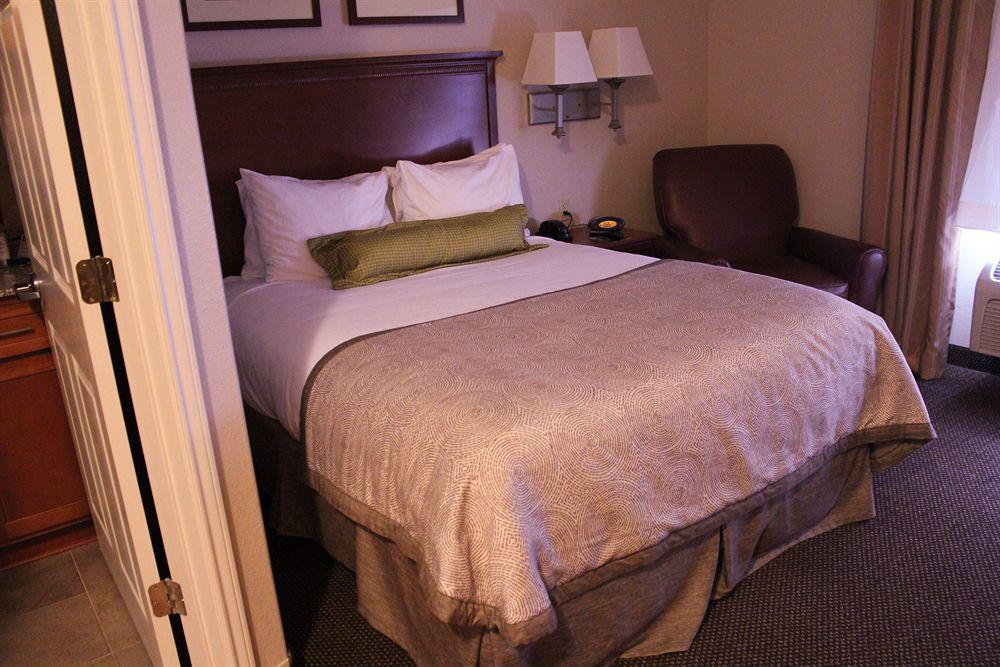 Candlewood Suites Deer Park By Ihg Eksteriør billede